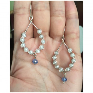 Pearl nested hoop earrings
