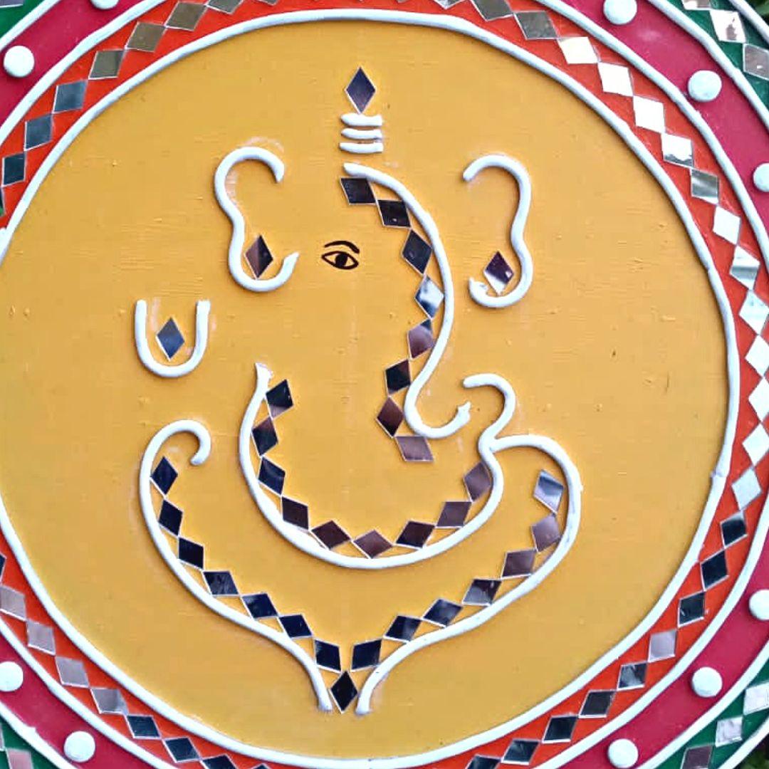 Pastel Ganesha Lippan Art