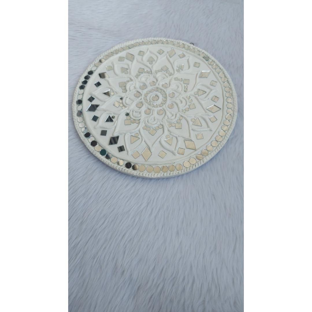 Viciniti White Lotus Bloom Lippan Art Wall Decor