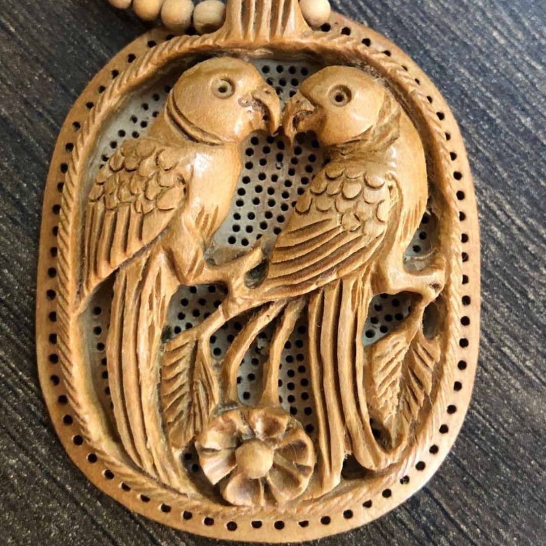 Wooden Loving Parrot Necklace