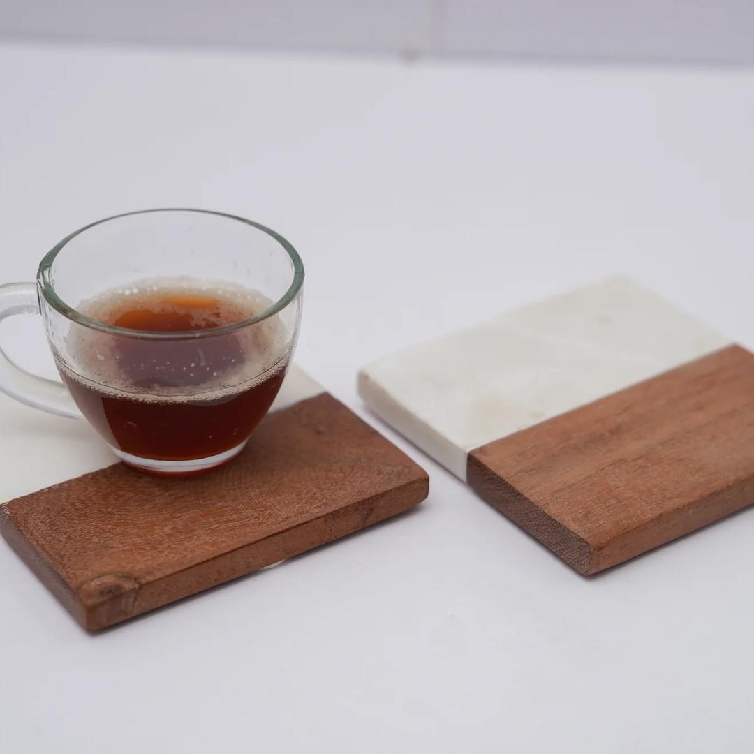 White Marble and wooden square coasters set of 2