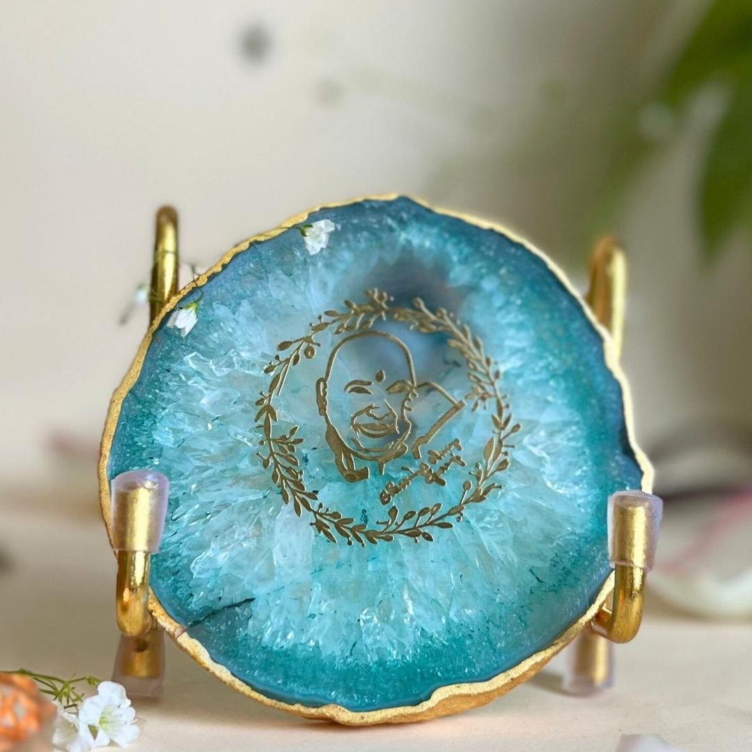 Guru Ji Crystal Agate Metal Frame